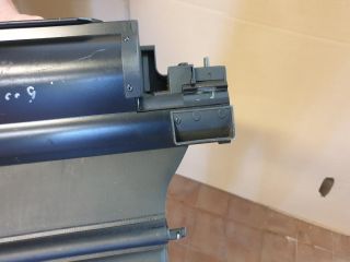 bontott BMW 5 E61 Csomagtér Roló