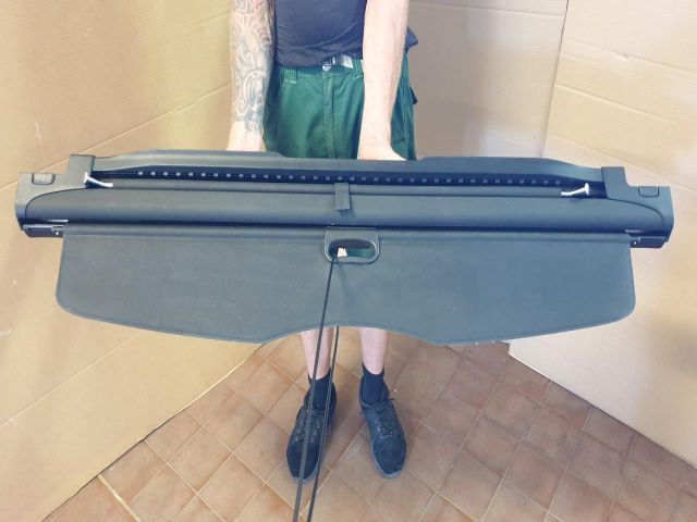 bontott BMW 5 E61 Csomagtér Roló