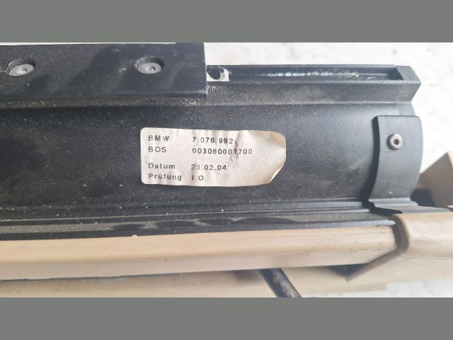 bontott BMW 5 E61 Csomagtér Roló