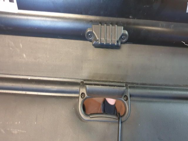 bontott BMW 5 E61 Csomagtér Roló