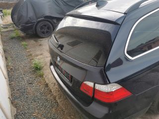 bontott BMW 5 E61 Csomagtérajtó (Üres lemez)