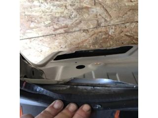 bontott BMW 5 E61 Csomagtérajtó (Üres lemez)