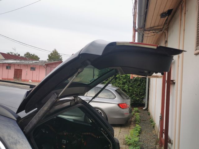 bontott BMW 5 E61 Csomagtérajtó (Üres lemez)