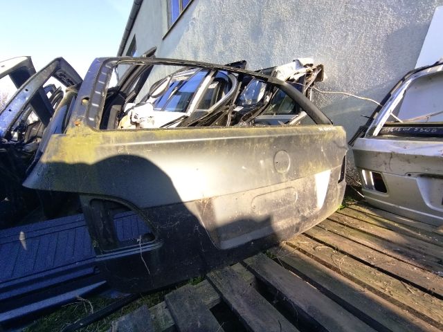 bontott BMW 5 E61 Csomagtérajtó (Üres lemez)