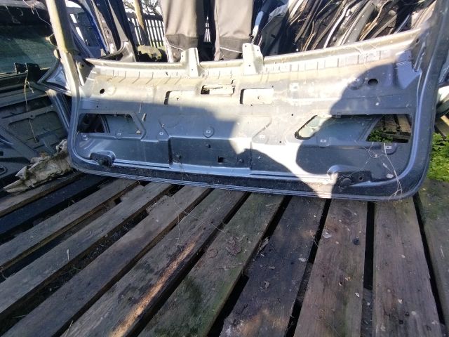 bontott BMW 5 E61 Csomagtérajtó (Üres lemez)