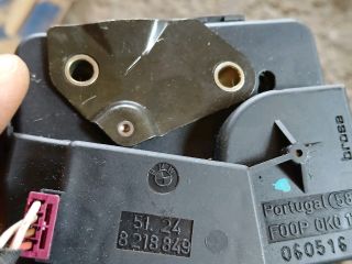 bontott BMW 5 E61 Csomagtérajtó Zárszerkezet