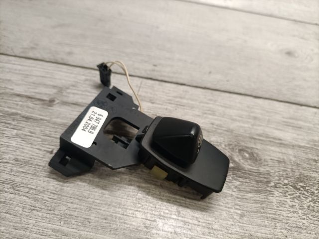 bontott BMW 5 E61 Elektronika (Magában)