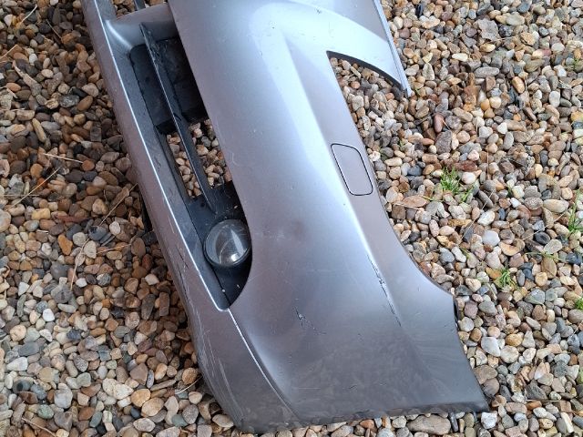 bontott BMW 5 E61 Első Lökhárító (Részeivel)