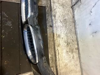 bontott BMW 5 E61 Első Lökhárító (Részeivel)