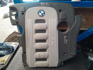 bontott BMW 5 E61 Felső Hűtőburkolat