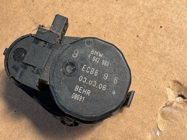 bontott BMW 5 E61 Fűtés Állító Motor