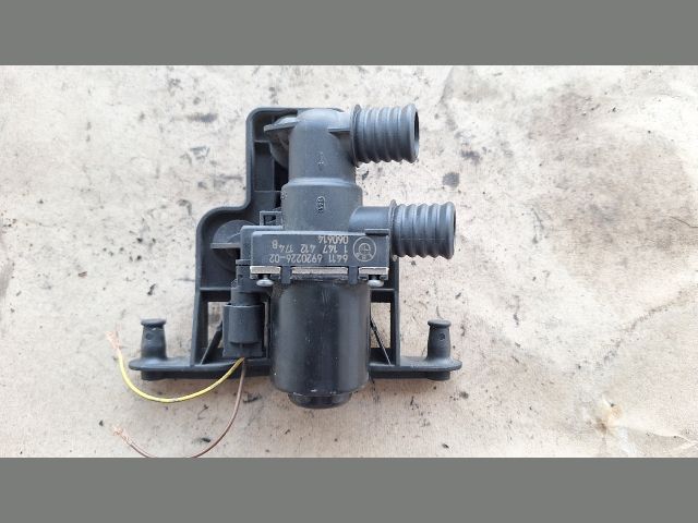 bontott BMW 5 E61 Fűtéscsap