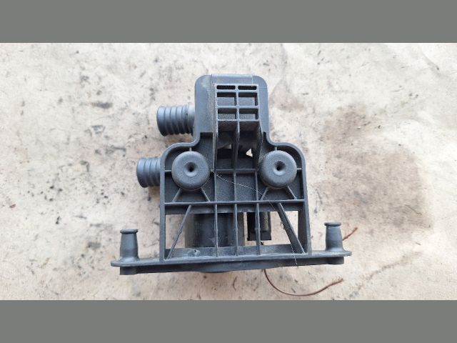 bontott BMW 5 E61 Fűtéscsap