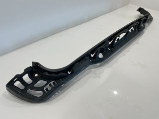 bontott BMW 5 E61 Hátsó középső Lökhárító Tartó (Műanyag)