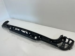 bontott BMW 5 E61 Hátsó középső Lökhárító Tartó (Műanyag)