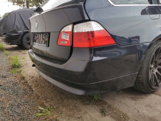 bontott BMW 5 E61 Hátsó Lökhárító (Részeivel)