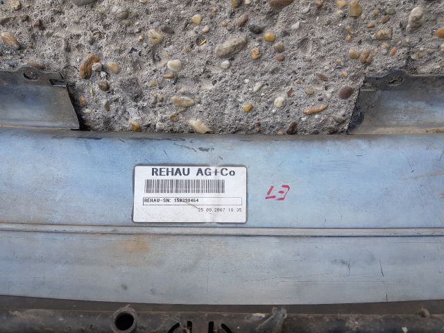 bontott BMW 5 E61 Hátsó Lökhárító (Üresen)