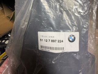 bontott BMW 5 E61 Hátsó Vonószem Burkolat