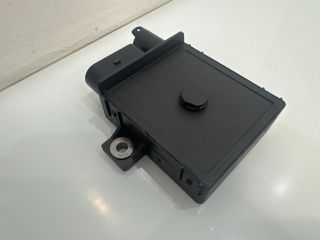 bontott BMW 5 E61 Izzító Relé