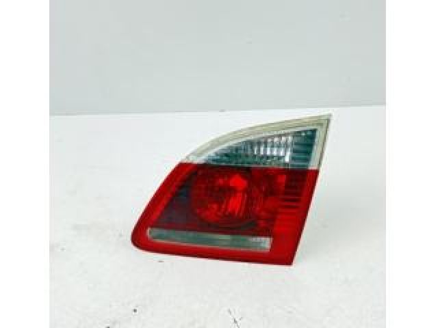 bontott BMW 5 E61 Jobb Belső Hátsó Lámpa