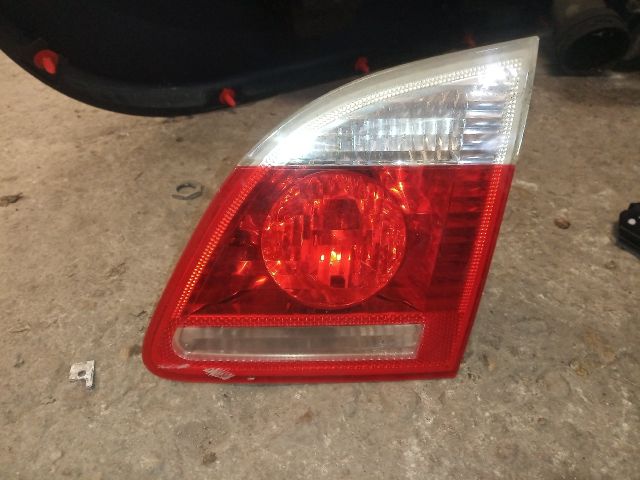 bontott BMW 5 E61 Jobb Belső Hátsó Lámpa