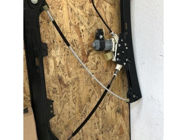 bontott BMW 5 E61 Jobb első Ablakemelő Szerkezet (Elektromos)