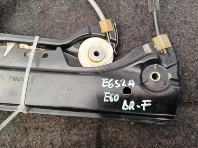 bontott BMW 5 E61 Jobb első Ablakemelő Szerkezet (Elektromos)