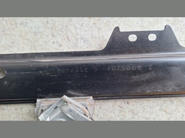 bontott BMW 5 E61 Jobb első Ablakemelő Szerkezet (Elektromos)