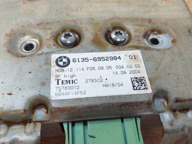 bontott BMW 5 E61 Jobb első Ajtó Vezérlőegység