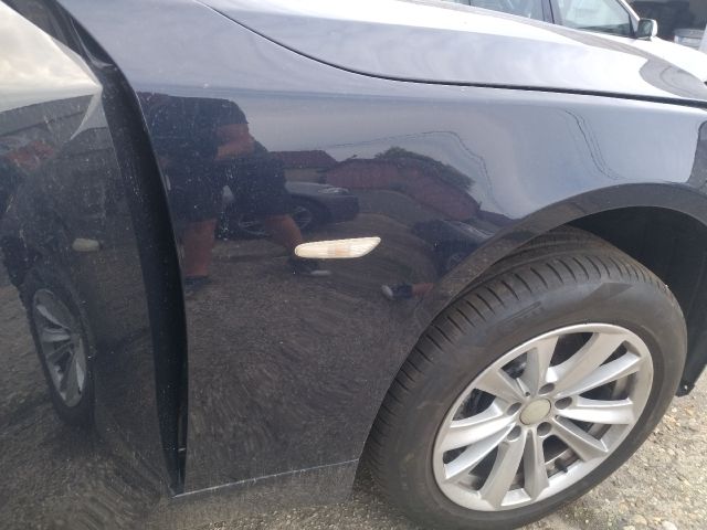 bontott BMW 5 E61 Jobb első Sárvédő