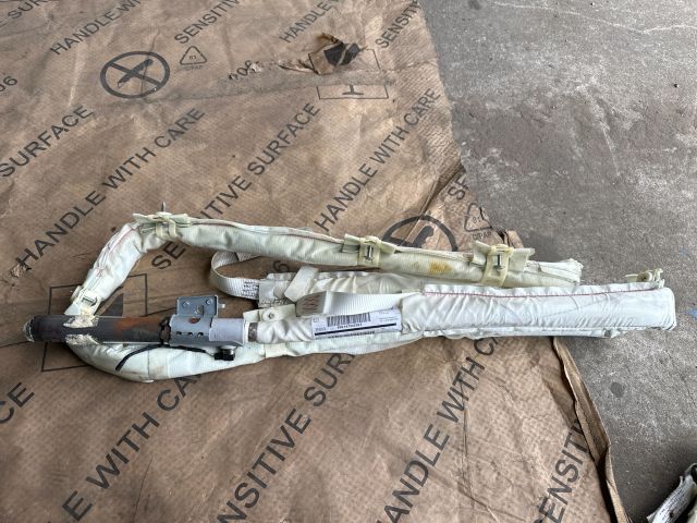 bontott BMW 5 E61 Jobb Függönylégzsák és Oldallégzsák