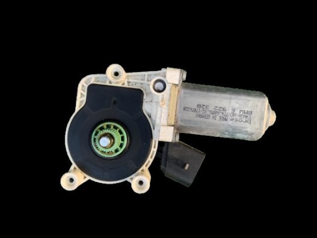 bontott BMW 5 E61 Jobb hátsó Ablakemelő Motor