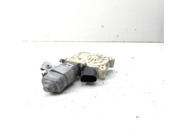 bontott BMW 5 E61 Jobb hátsó Ablakemelő Motor