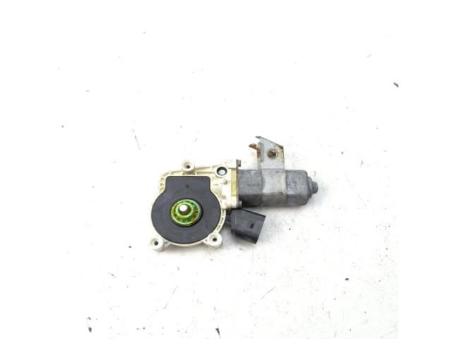 bontott BMW 5 E61 Jobb hátsó Ablakemelő Motor