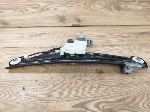 bontott BMW 5 E61 Jobb hátsó Ablakemelő Szerkezet (Elektromos)