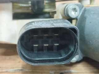 bontott BMW 5 E61 Jobb hátsó Ablakemelő Szerkezet (Elektromos)