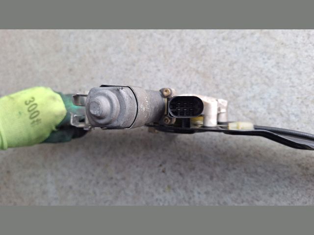 bontott BMW 5 E61 Jobb hátsó Ablakemelő Szerkezet (Elektromos)