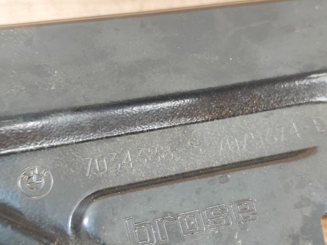 bontott BMW 5 E61 Jobb hátsó Ablakemelő Szerkezet (Elektromos)