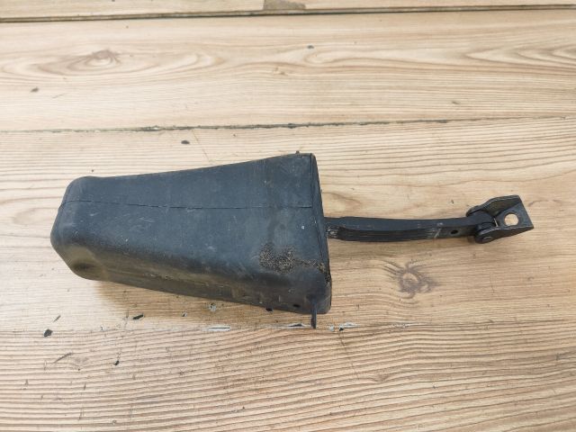 bontott BMW 5 E61 Jobb hátsó Ajtóhatároló