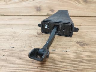 bontott BMW 5 E61 Jobb hátsó Ajtóhatároló