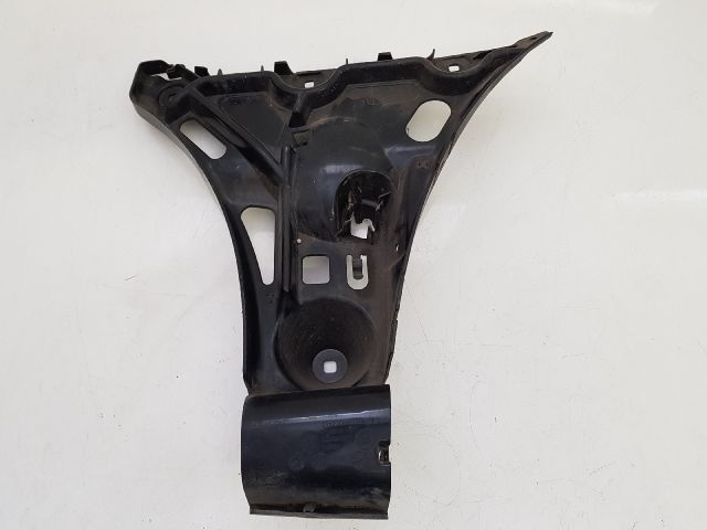 bontott BMW 5 E61 Jobb hátsó Oldal Lökhárító Tartó (Műanyag)