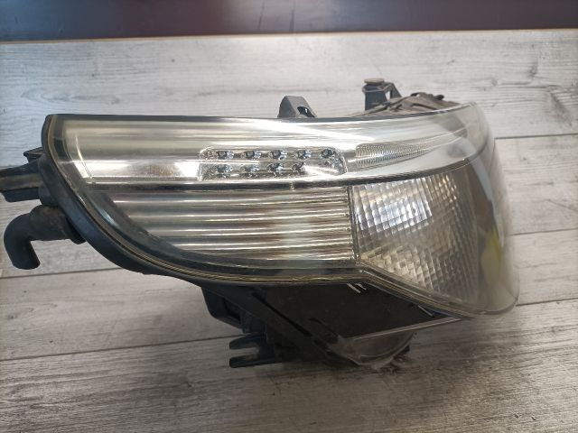 bontott BMW 5 E61 Jobb Xenon Fényszóró