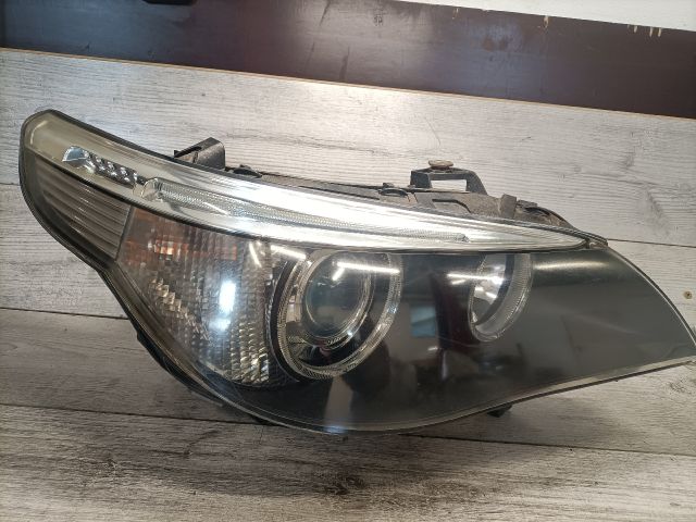 bontott BMW 5 E61 Jobb Xenon Fényszóró