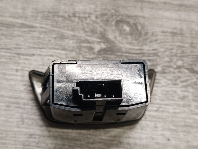 bontott BMW 5 E61 Kapcsoló (Magában)