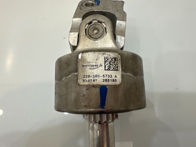 bontott BMW 5 E61 Kormánykardán