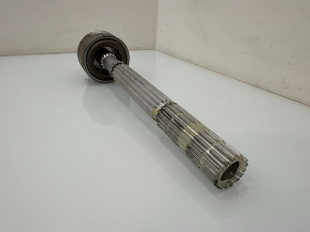 bontott BMW 5 E61 Kormánykardán