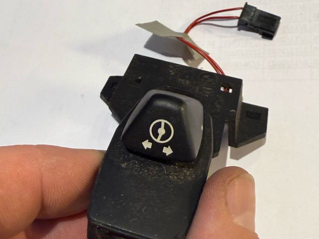 bontott BMW 5 E61 Kormánymagasság Állító Kar