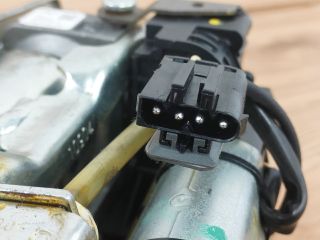 bontott BMW 5 E61 Kormányoszlop