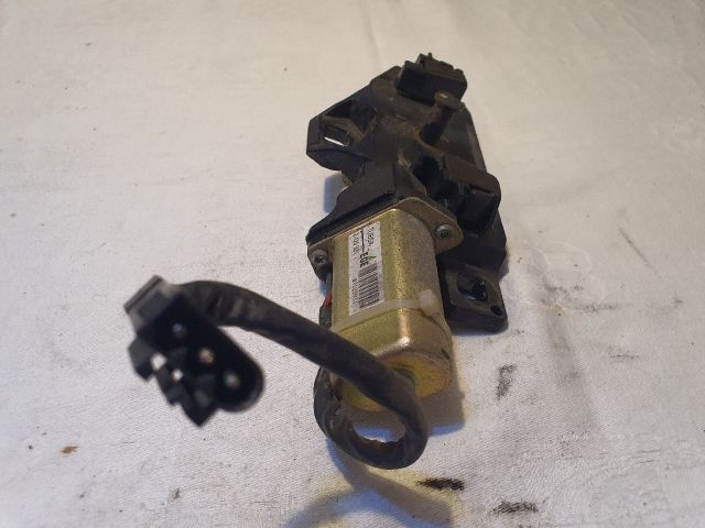 bontott BMW 5 E61 Központizár Motor Csomagtérajtó