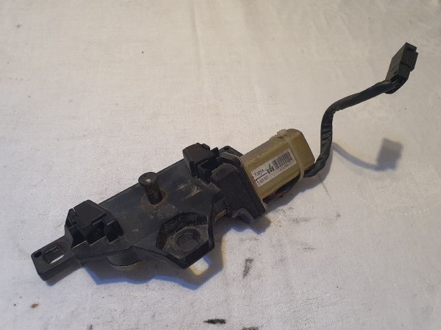 bontott BMW 5 E61 Központizár Motor Csomagtérajtó